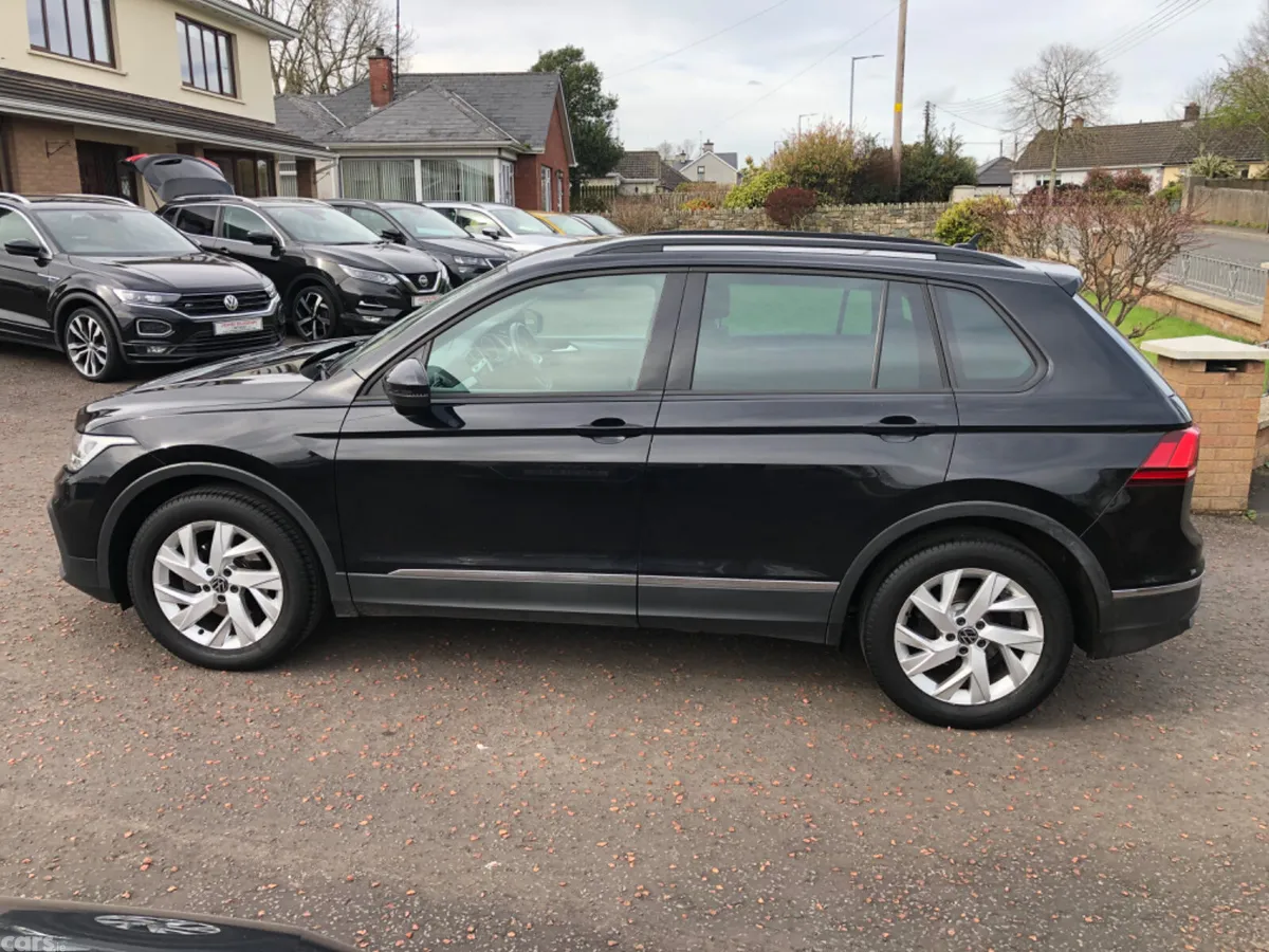 Volkswagen Tiguan SUV, Diesel, 2023, Black