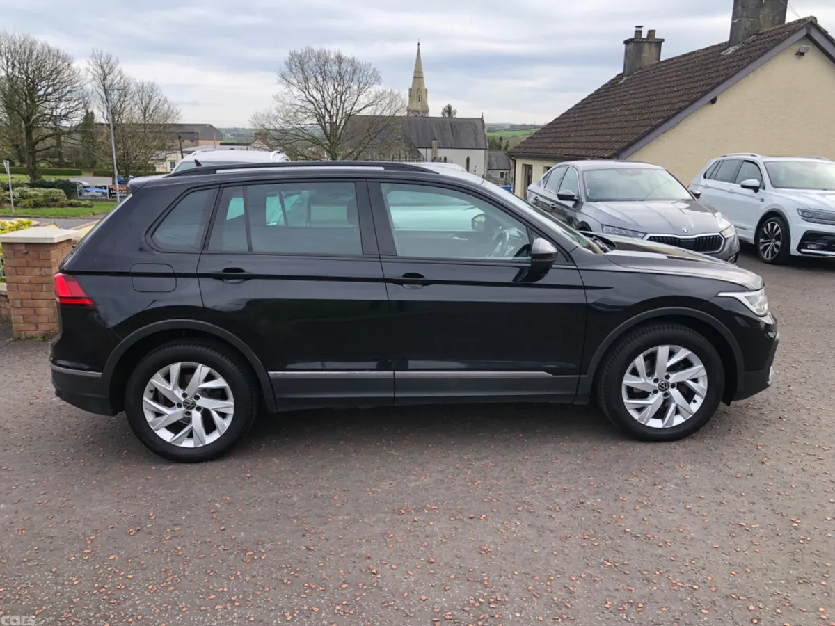 Volkswagen Tiguan SUV, Diesel, 2023, Black