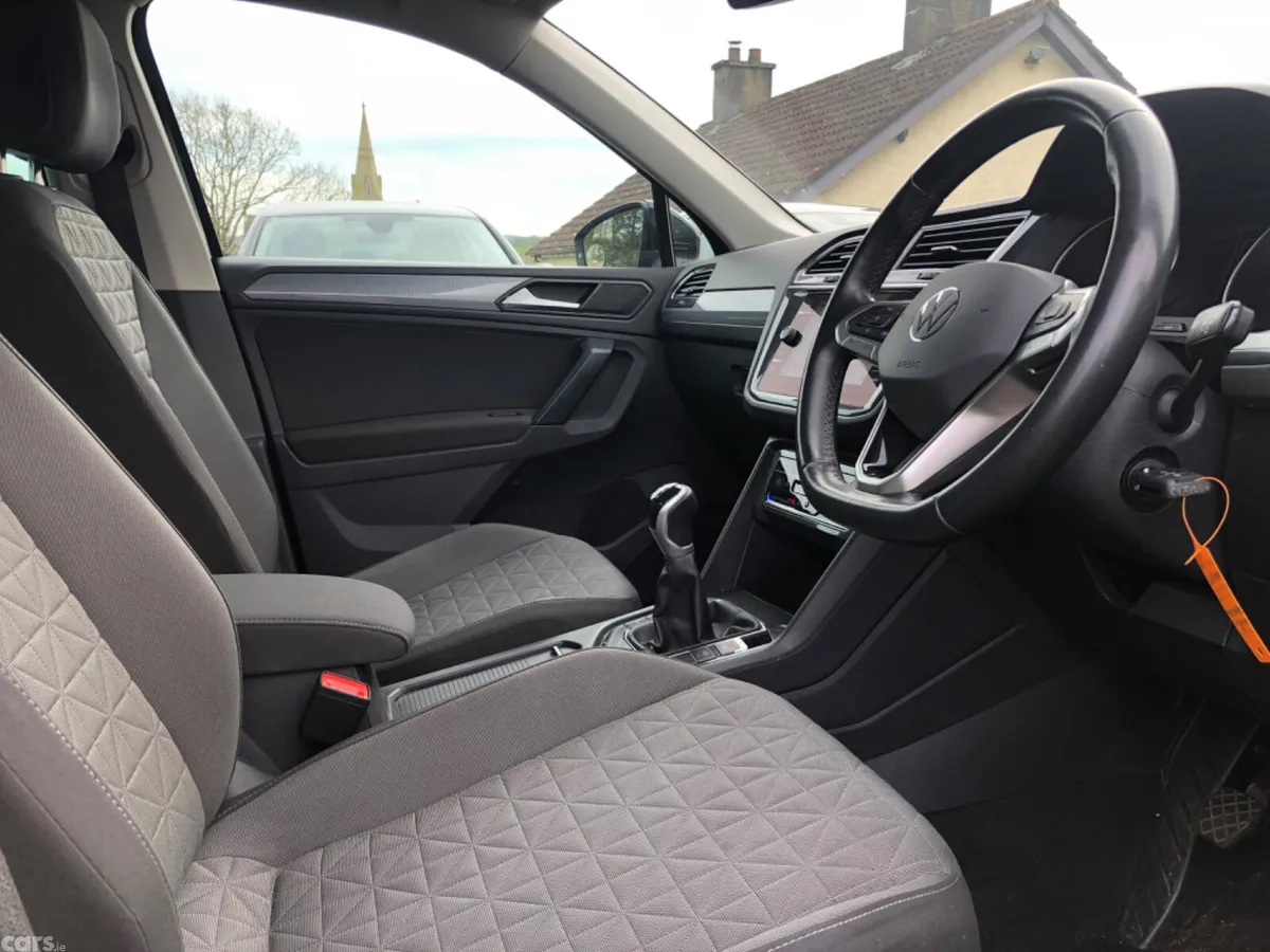 Volkswagen Tiguan SUV, Diesel, 2023, Black