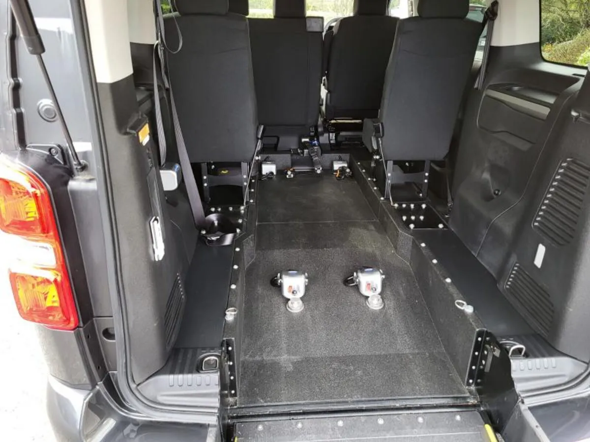 Citroen Spacetourer MPV, Diesel, 2024, Grey