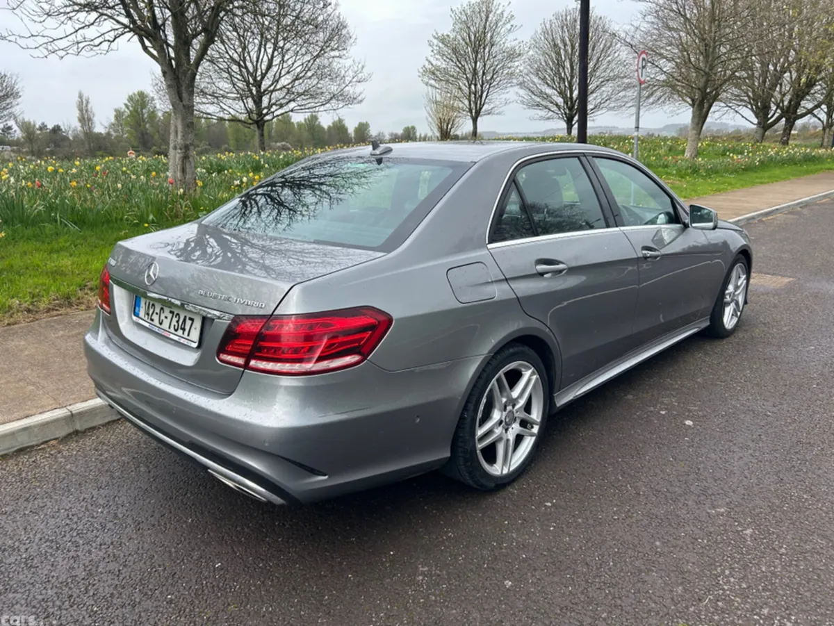 Mercedes-Benz E-Class Saloon, Diesel Hybrid, 2014, Silver