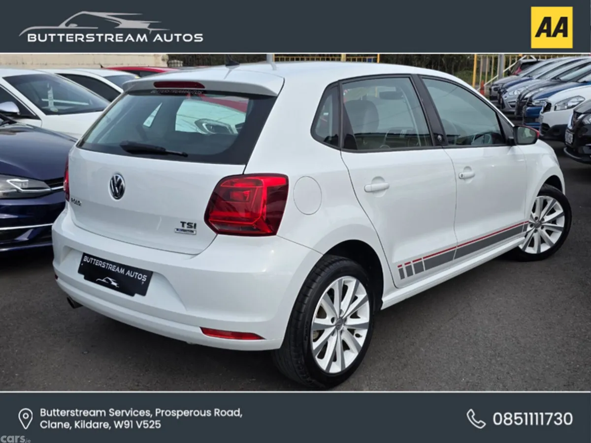 Volkswagen Polo Hatchback, Petrol, 2016, White