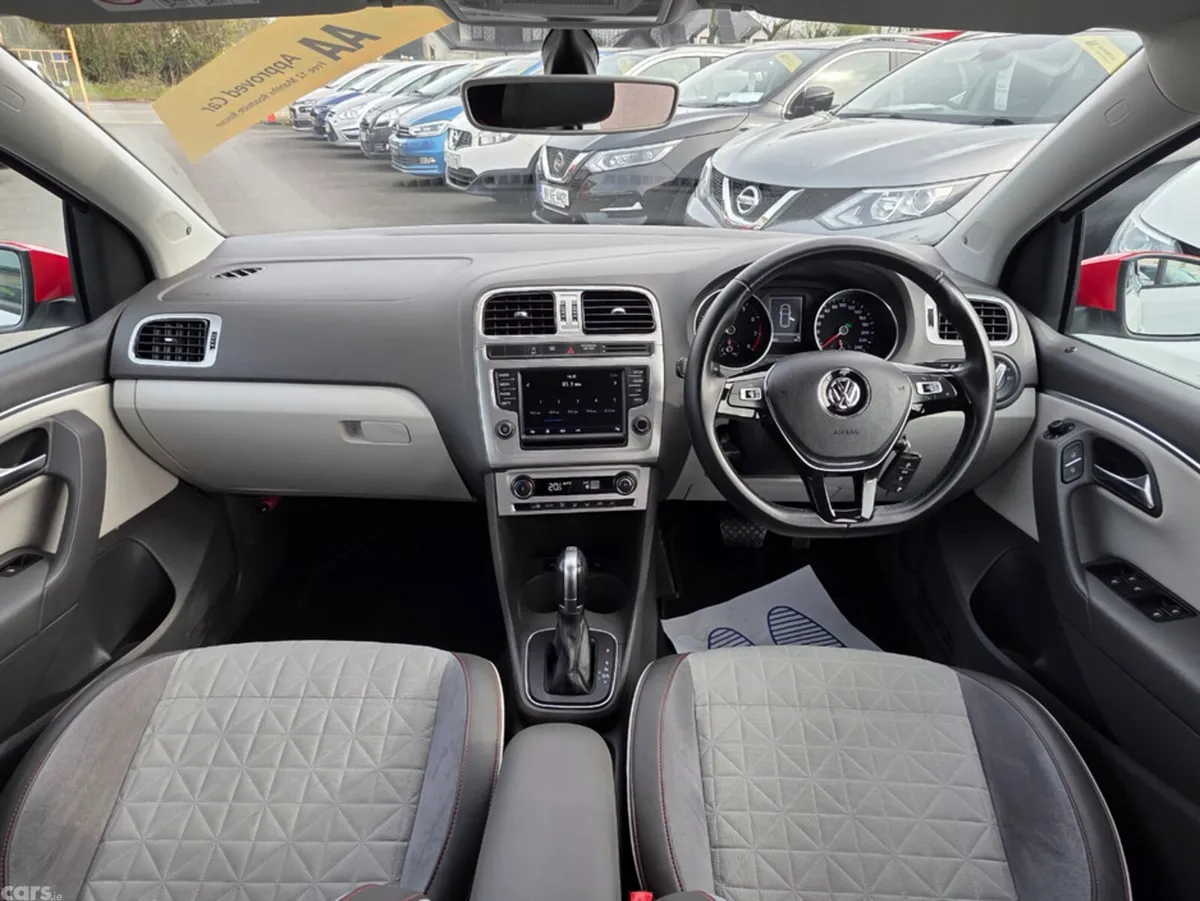 Volkswagen Polo Hatchback, Petrol, 2016, White