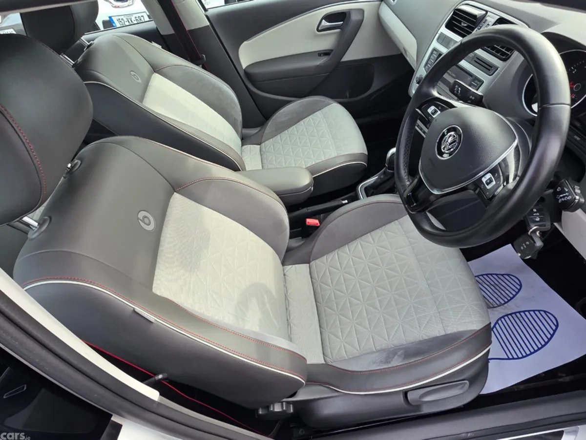 Volkswagen Polo Hatchback, Petrol, 2016, White