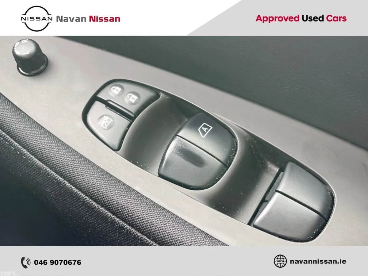 Nissan Leaf Hatchback, Electric, 2024, White