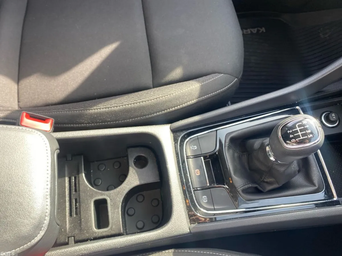 Skoda Karoq Estate, Petrol, 2024, Grey