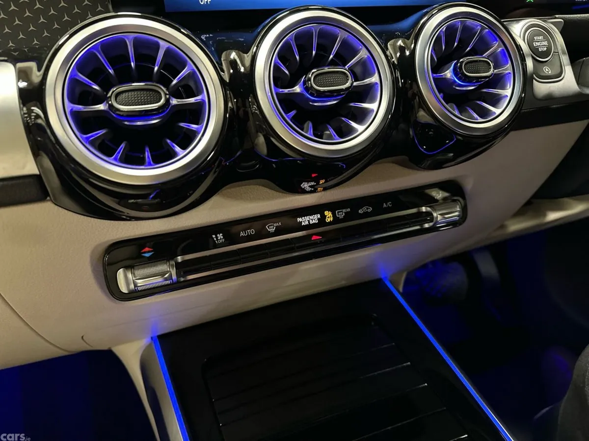 Mercedes-Benz GLB SUV, Diesel, 2025, Black