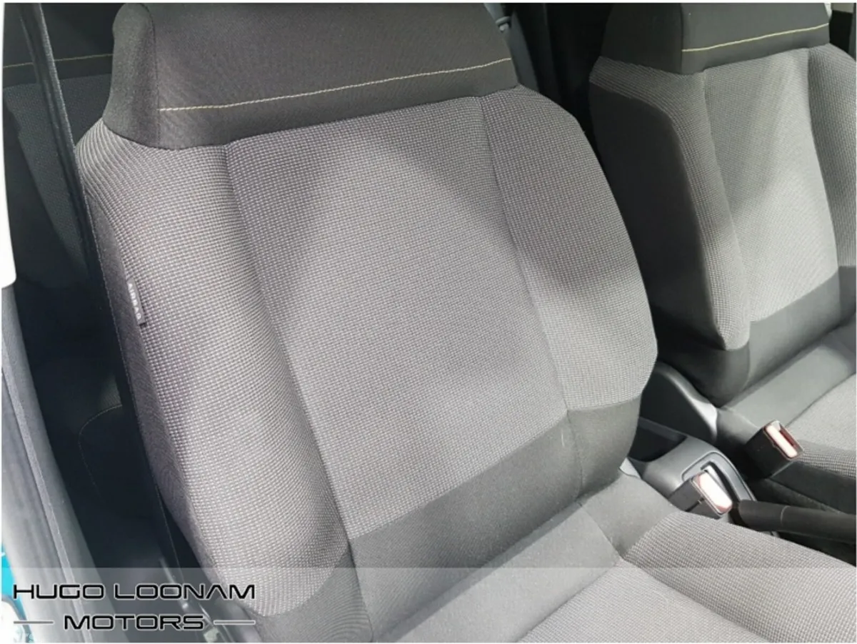 Citroen C3 Hatchback, Petrol, 2024, Blue