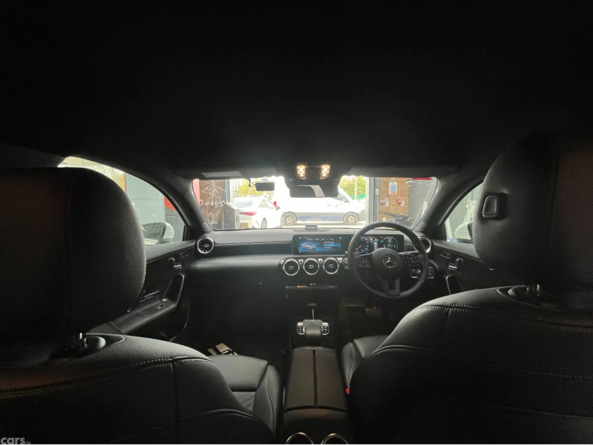 Mercedes-Benz A-Class Hatchback, Diesel, 2019, White