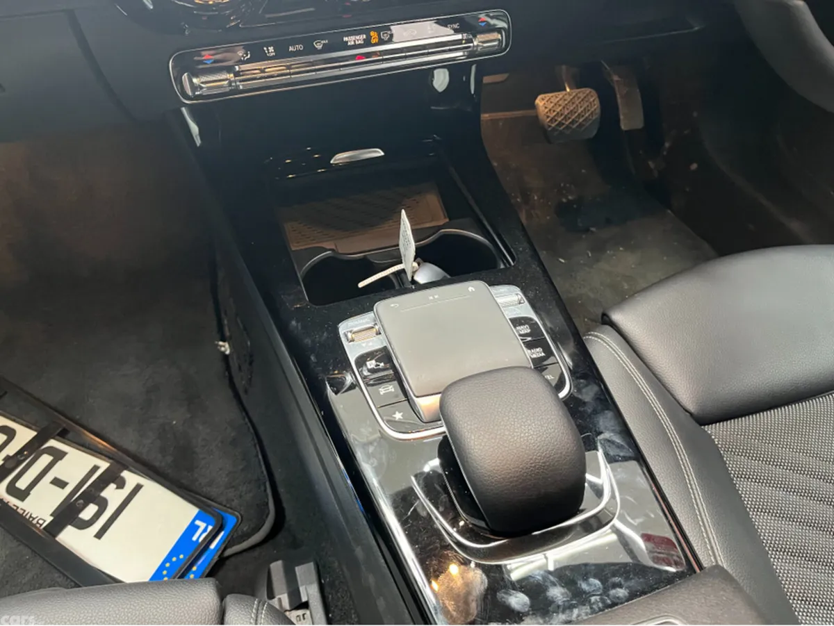 Mercedes-Benz A-Class Hatchback, Diesel, 2019, White