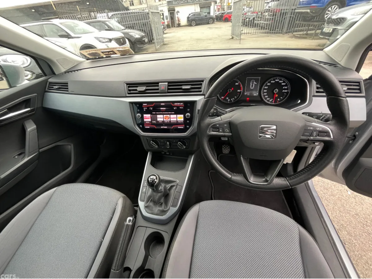 SEAT Arona Hatchback, Diesel, 2018, Grey