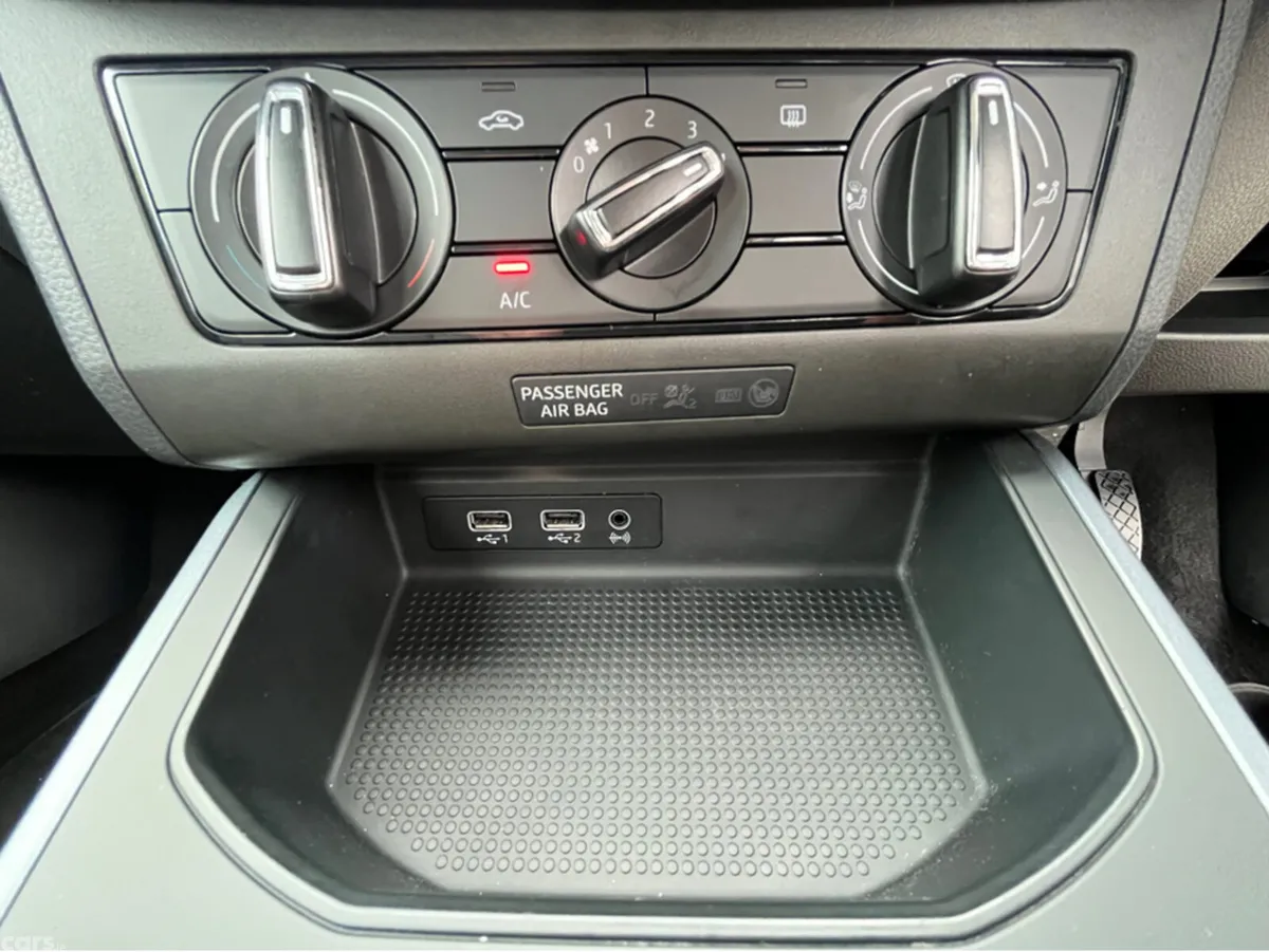 SEAT Arona Hatchback, Diesel, 2018, Grey