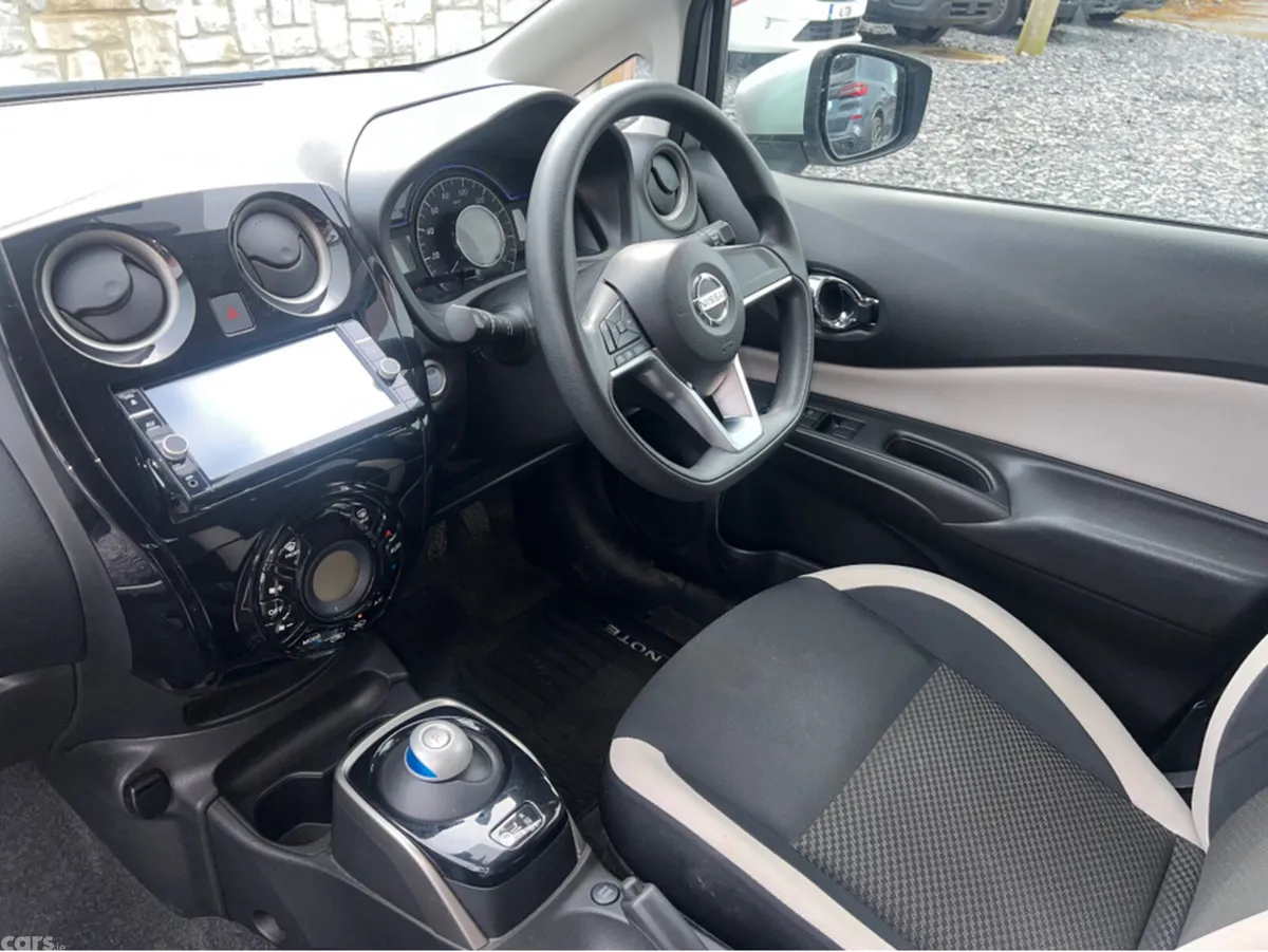 Nissan Note MPV, Petrol, 2018, Silver