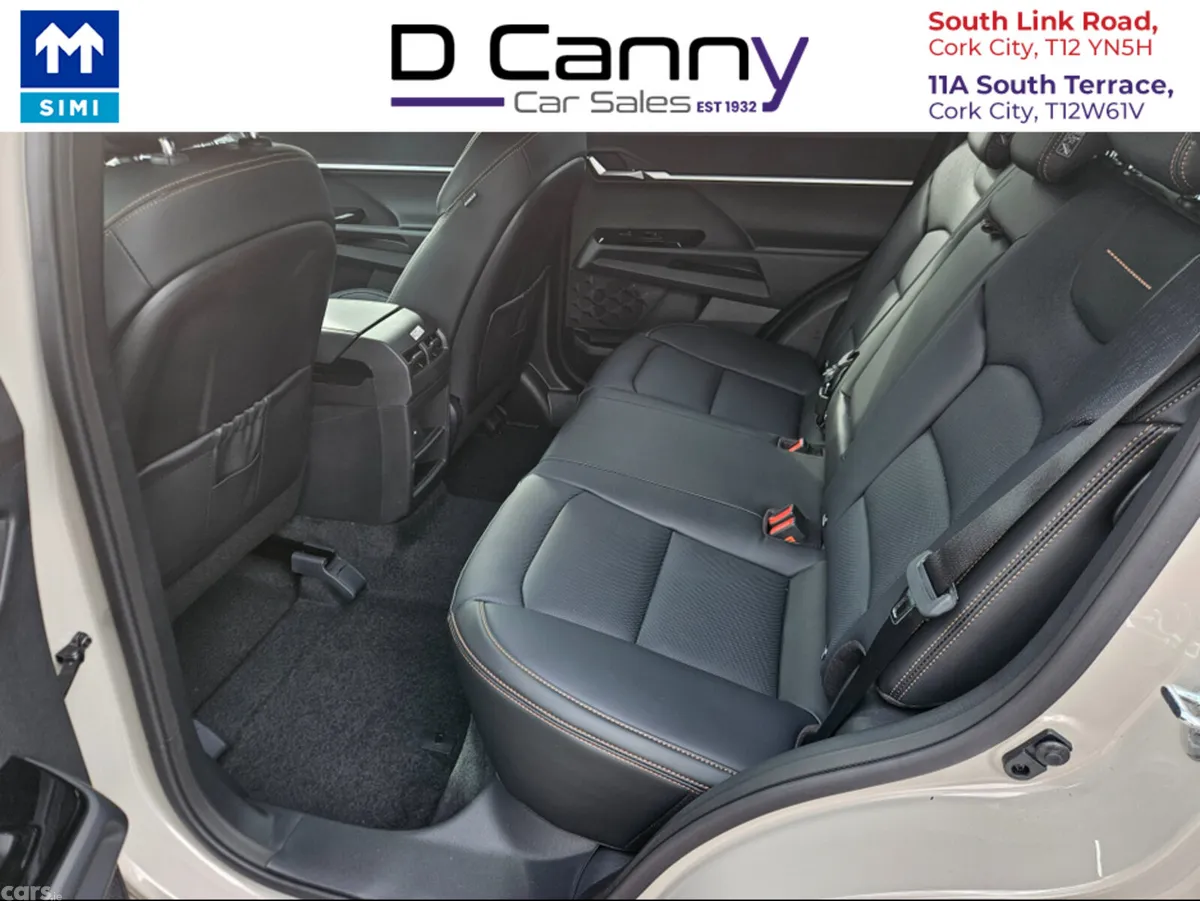 KGM Torres MPV, Petrol Hybrid, 2026, Beige