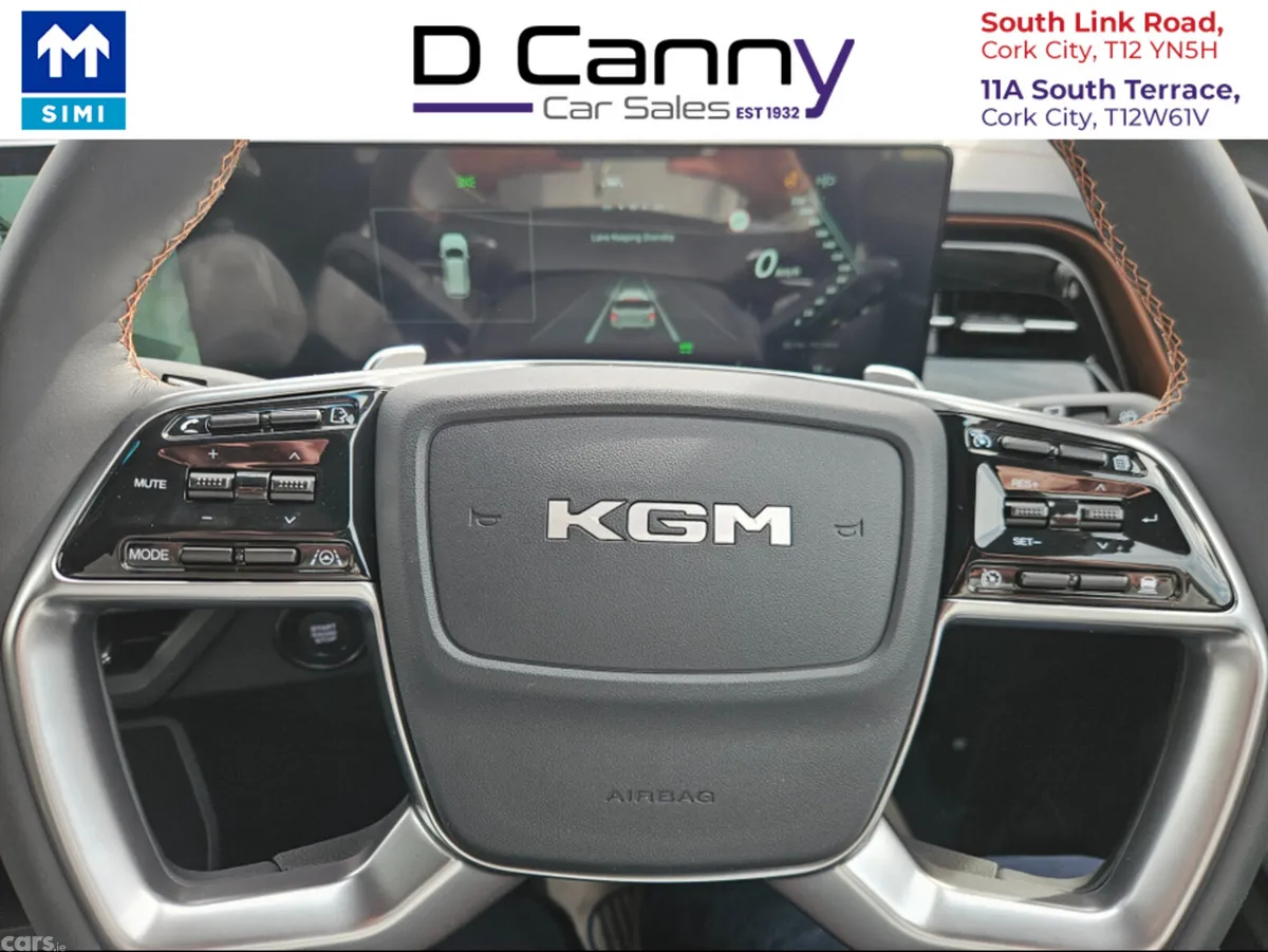 KGM Torres MPV, Petrol Hybrid, 2026, Beige