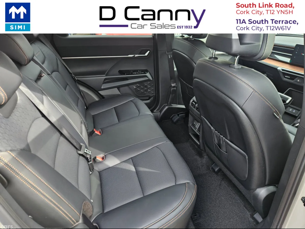 KGM Torres MPV, Petrol Hybrid, 2026, Beige