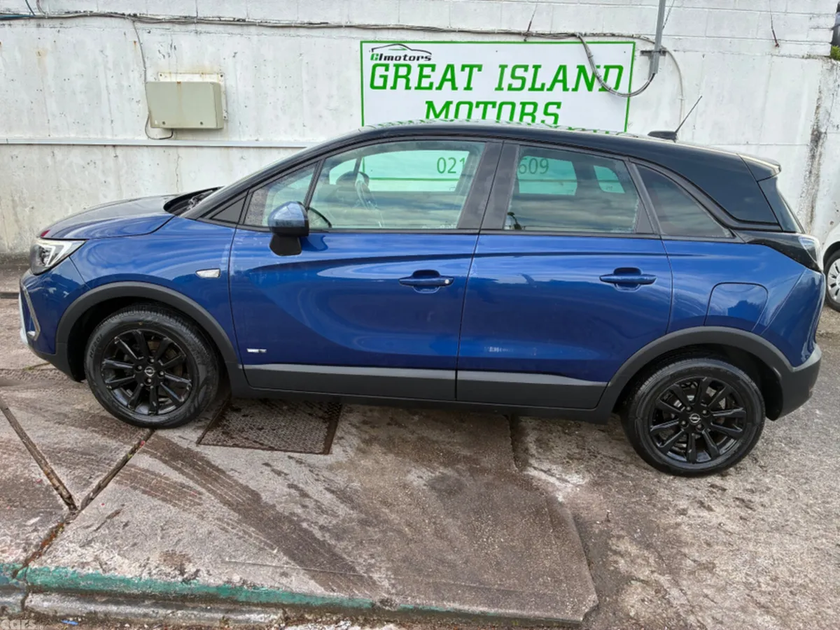 Opel Crossland X MPV, Petrol, 2022, Blue