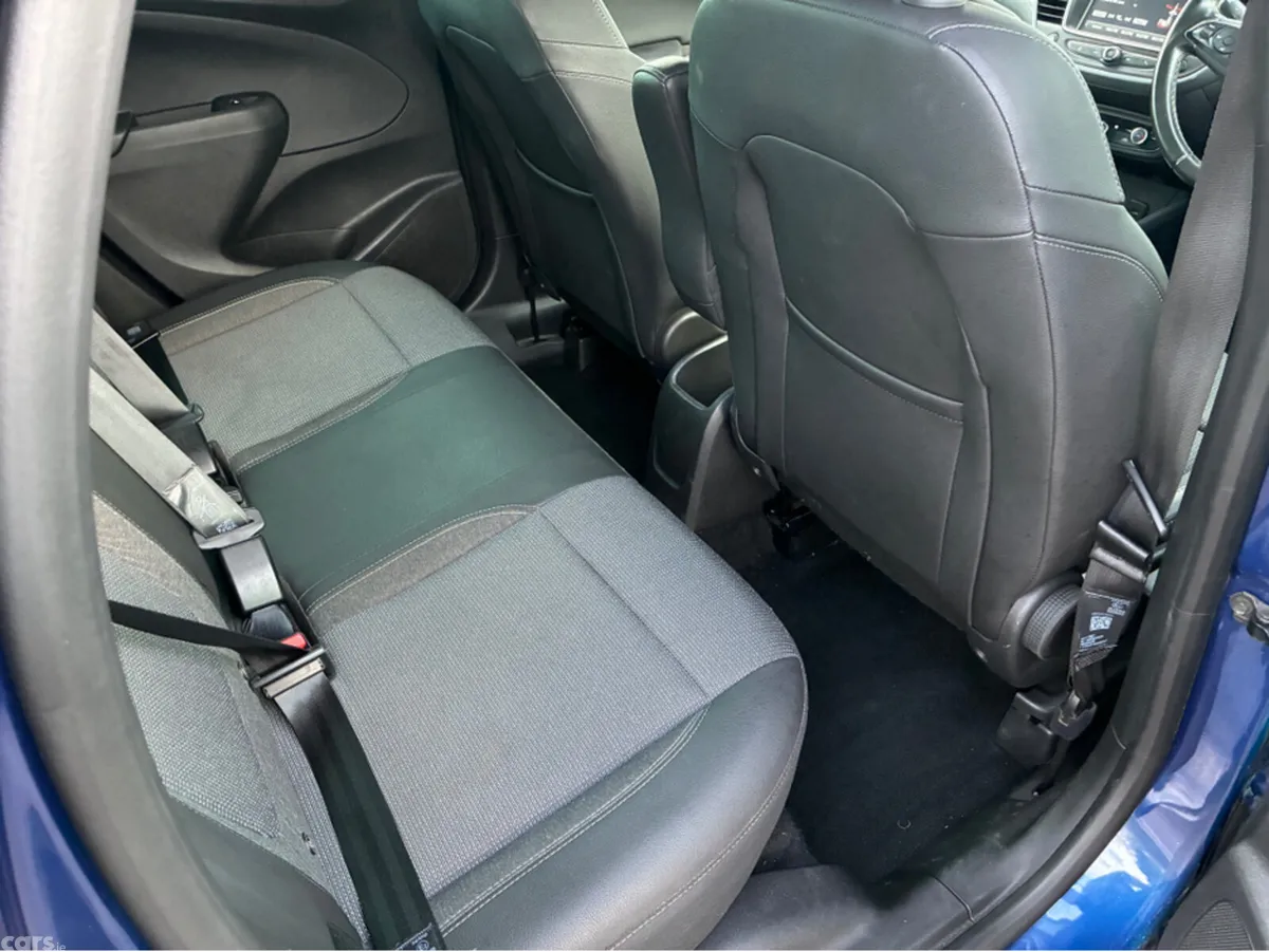 Opel Crossland X MPV, Petrol, 2022, Blue