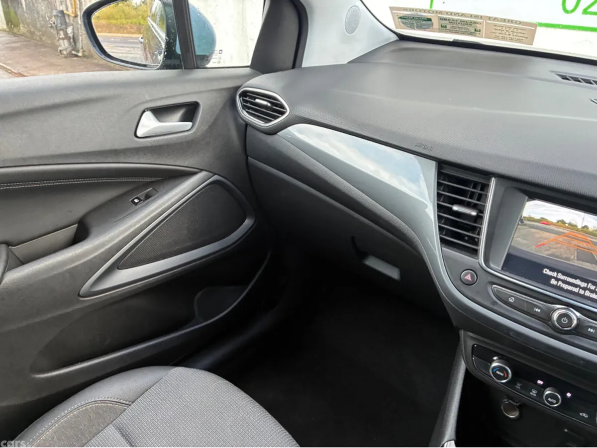 Opel Crossland X MPV, Petrol, 2022, Blue