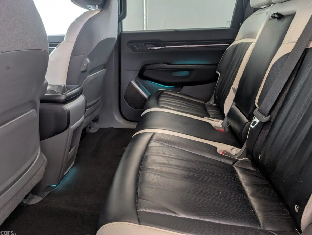 Kia EV9 MPV, Electric, 2024, Grey