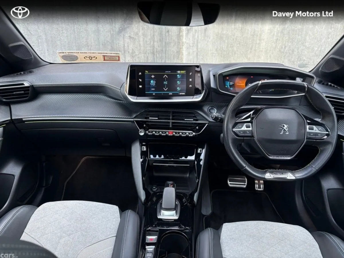 Peugeot 208 Hatchback, Electric, 2020, Blue