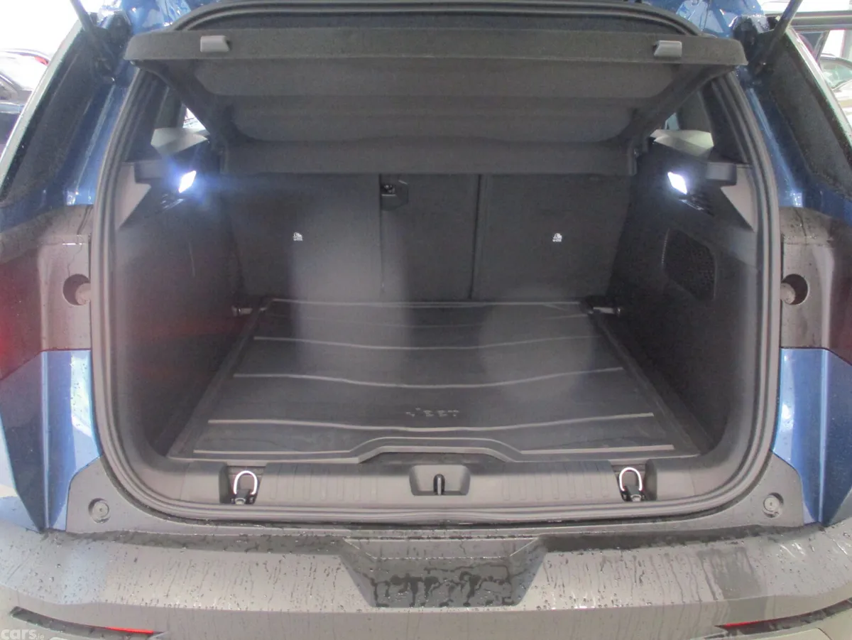 Jeep Compass SUV, Petrol Hybrid, 2026, Blue