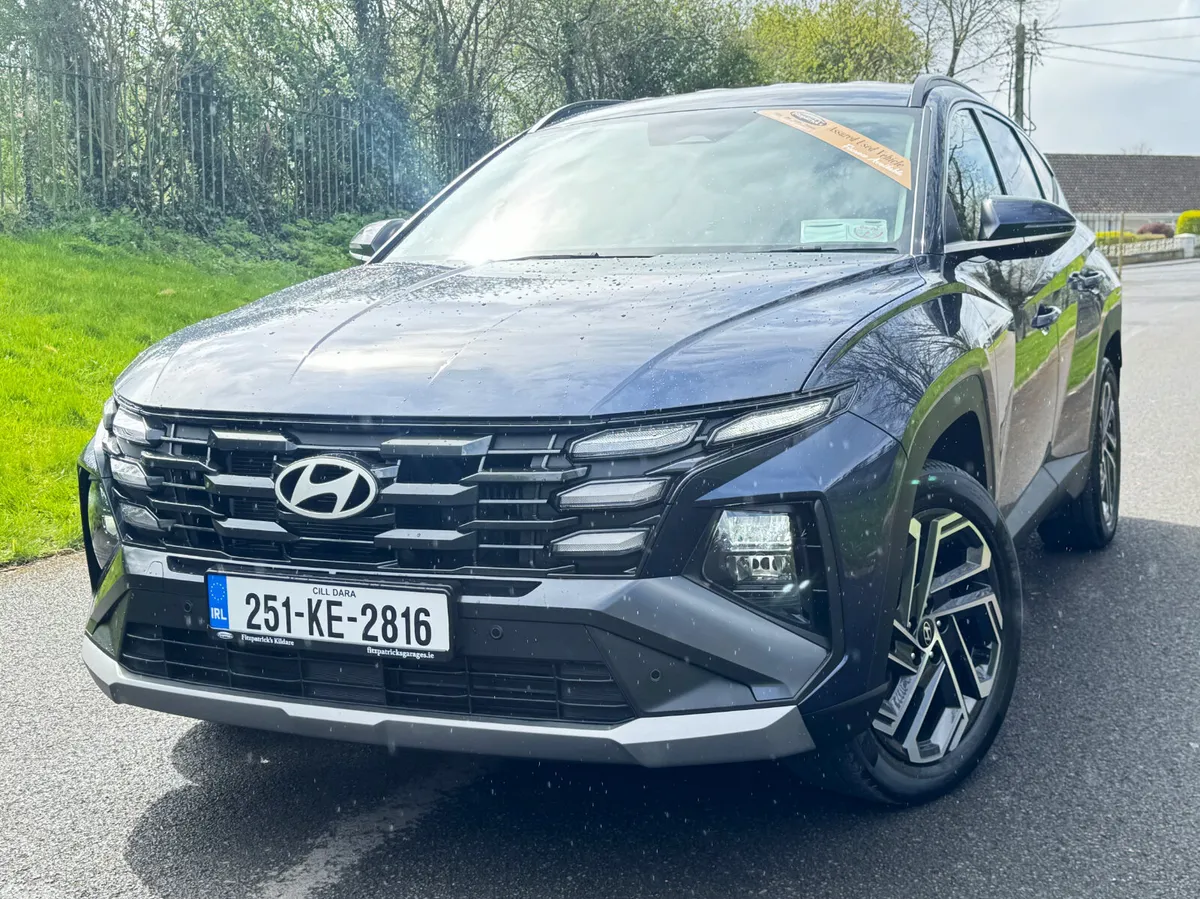 Hyundai Tucson SUV, Petrol Plug-in Hybrid, 2025, Blue