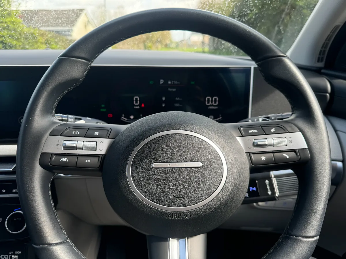 Hyundai Tucson SUV, Petrol Plug-in Hybrid, 2025, Blue