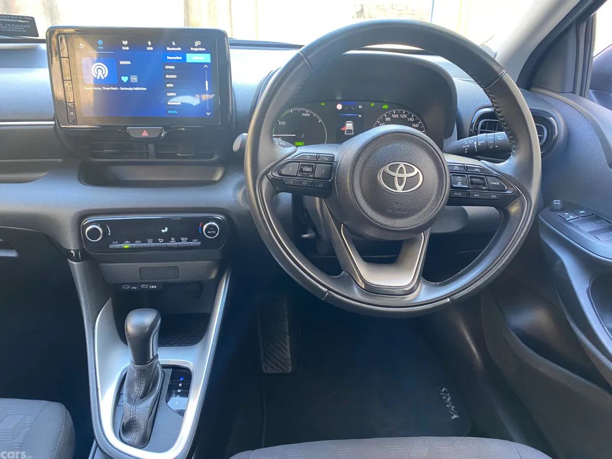 Toyota Yaris Hatchback, Petrol Hybrid, 2024, Grey