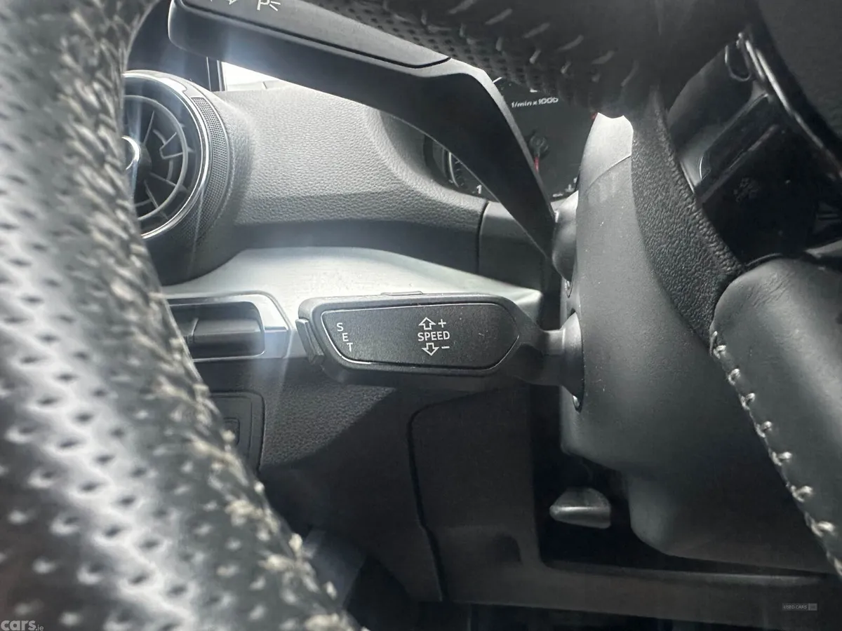 Audi Q2 SUV, Petrol, 2018, Blue