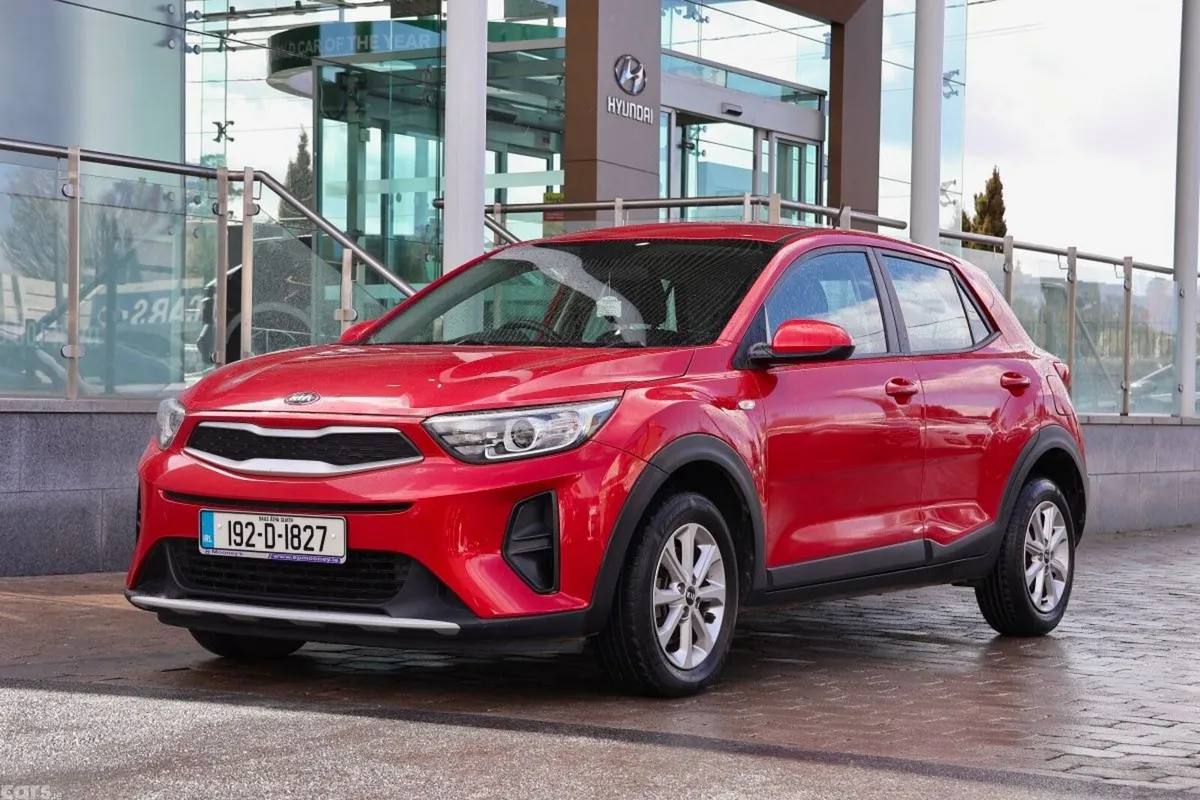 Kia Stonic Estate, Petrol, 2019, Red