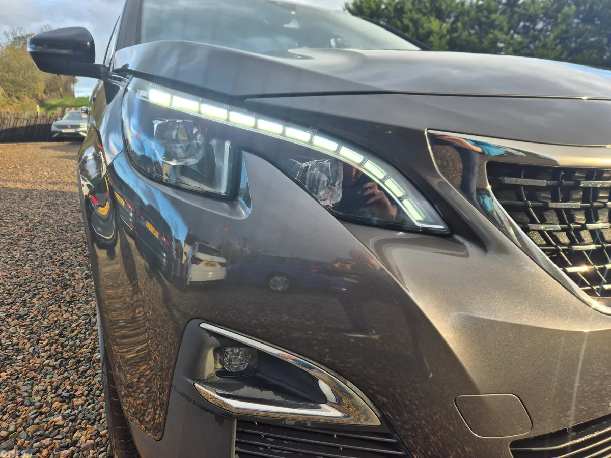 Peugeot 5008 SUV, Diesel, 2018, Grey