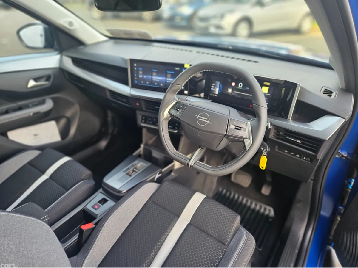 Opel Frontera SUV, Electric, 2026, Blue