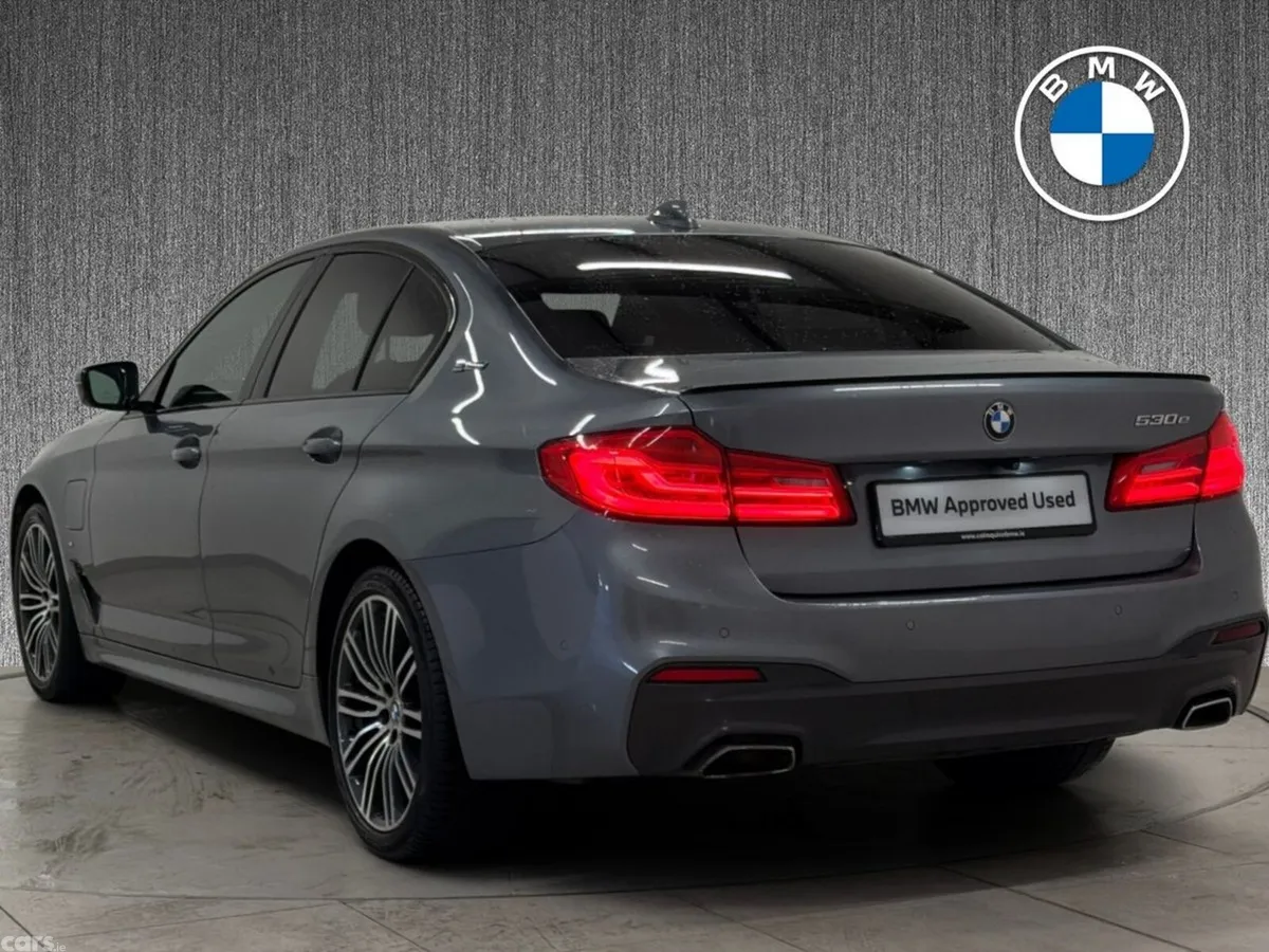 BMW 5-Series Saloon, Petrol Plug-in Hybrid, 2019, Grey