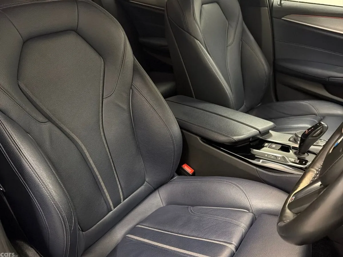 BMW 5-Series Saloon, Petrol Plug-in Hybrid, 2019, Grey