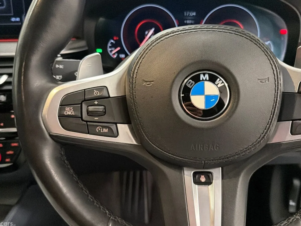 BMW 5-Series Saloon, Petrol Plug-in Hybrid, 2019, Grey