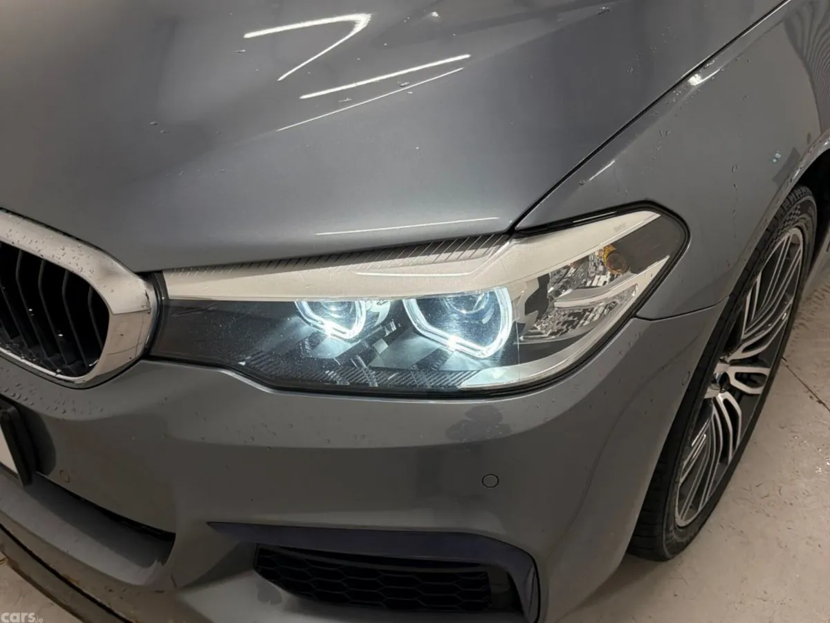 BMW 5-Series Saloon, Petrol Plug-in Hybrid, 2019, Grey