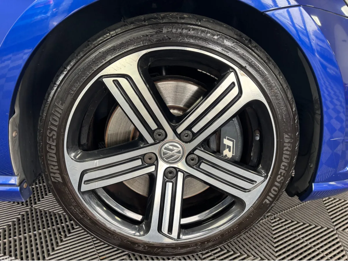 Volkswagen Golf Hatchback, Petrol, 2014, Blue