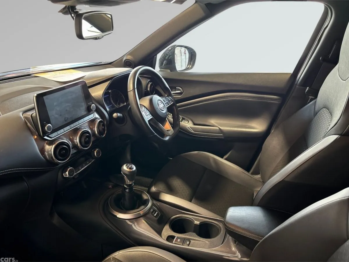 Nissan Juke SUV, Petrol, 2024, Red