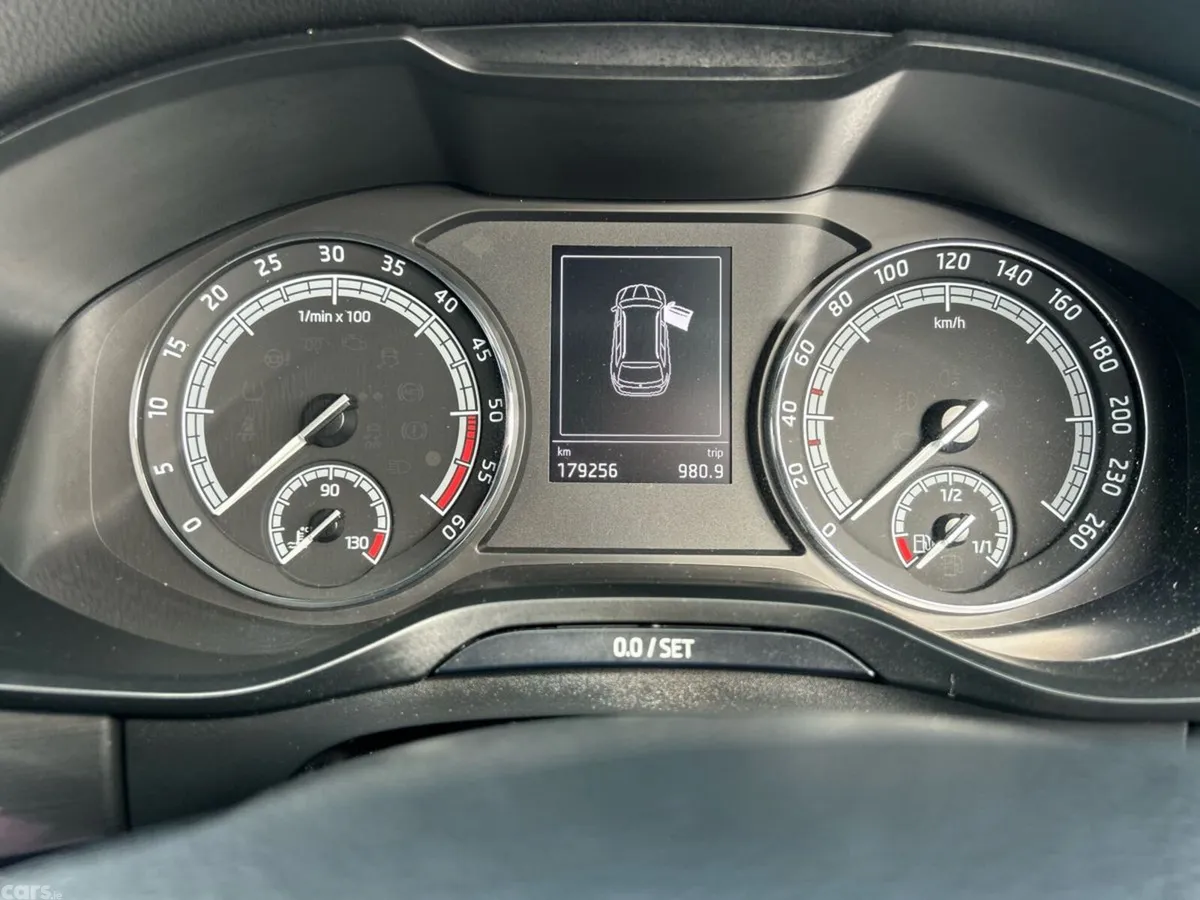 Skoda Kodiaq SUV, Diesel, 2019, Grey