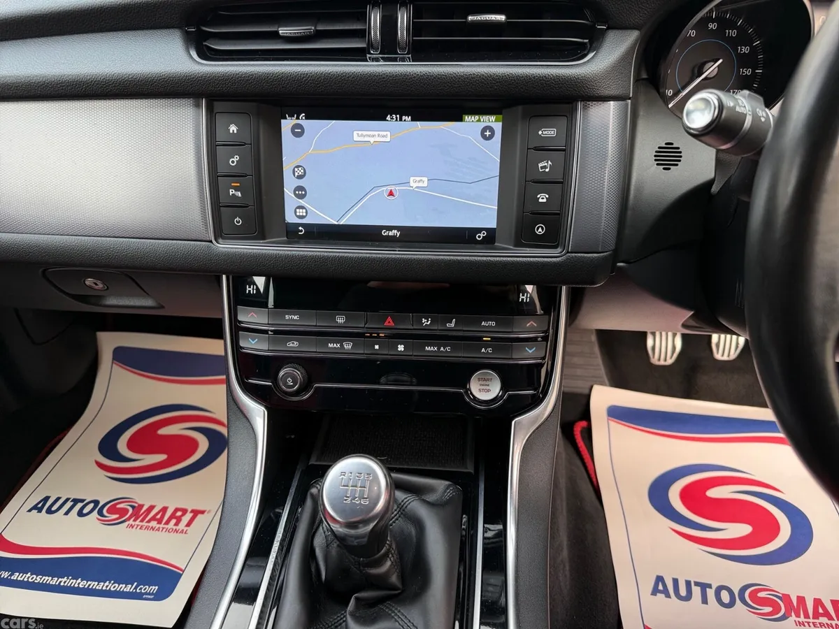 Jaguar XF Saloon, Diesel, 2018, Red