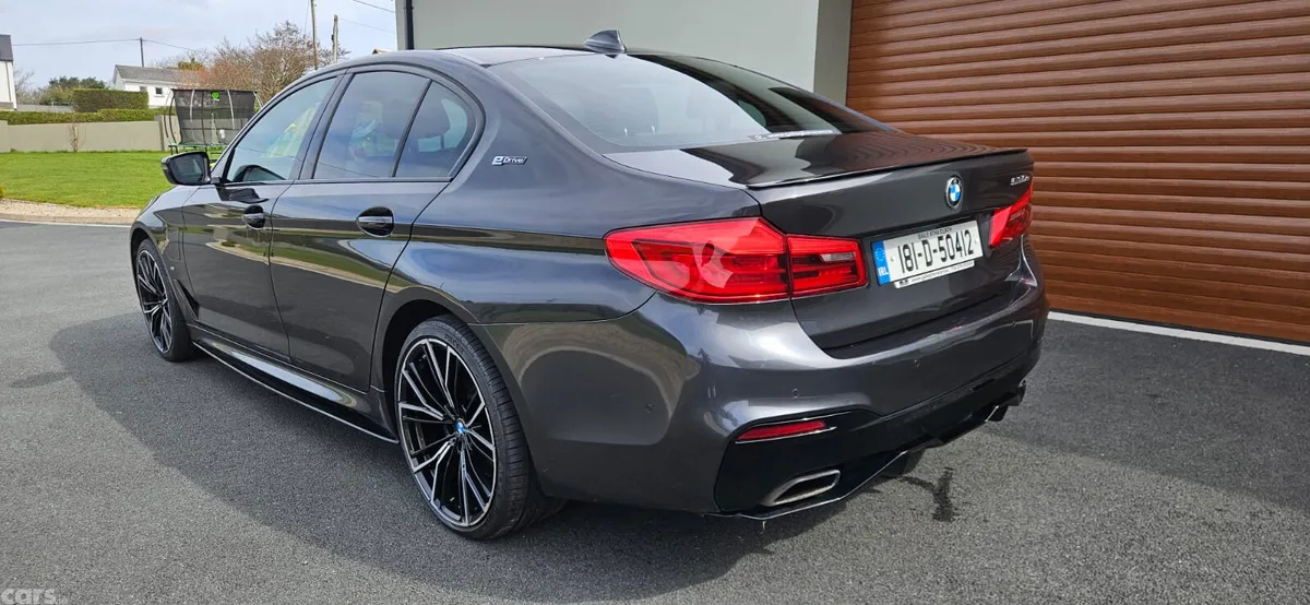 BMW 5-Series Saloon, Petrol Plug-in Hybrid, 2018, Grey