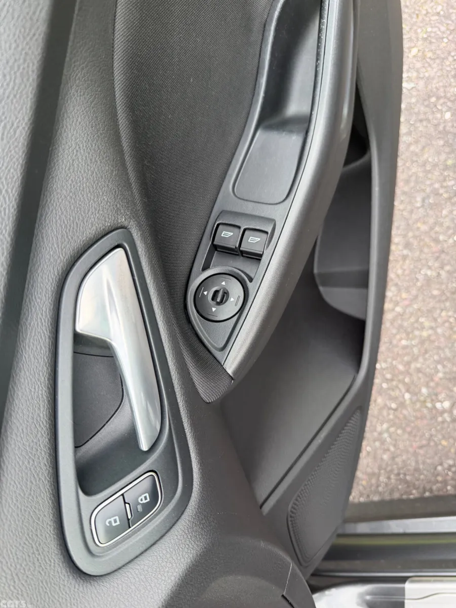 Ford Focus Hatchback, Diesel, 2018, Grey