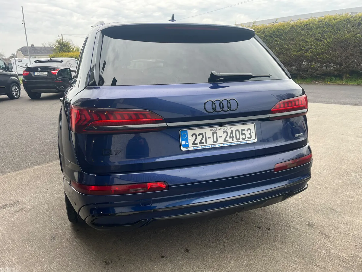 Audi Q7 SUV, Petrol Plug-in Hybrid, 2022, Blue