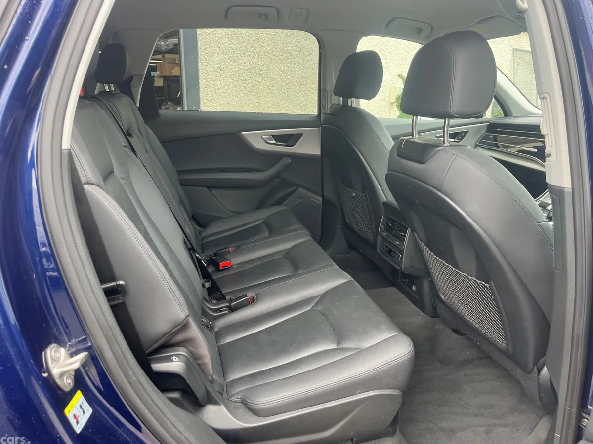 Audi Q7 SUV, Petrol Plug-in Hybrid, 2022, Blue