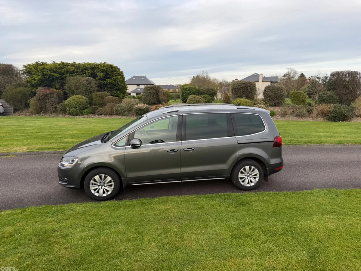 Volkswagen Sharan MPV, Diesel, 2017, Grey
