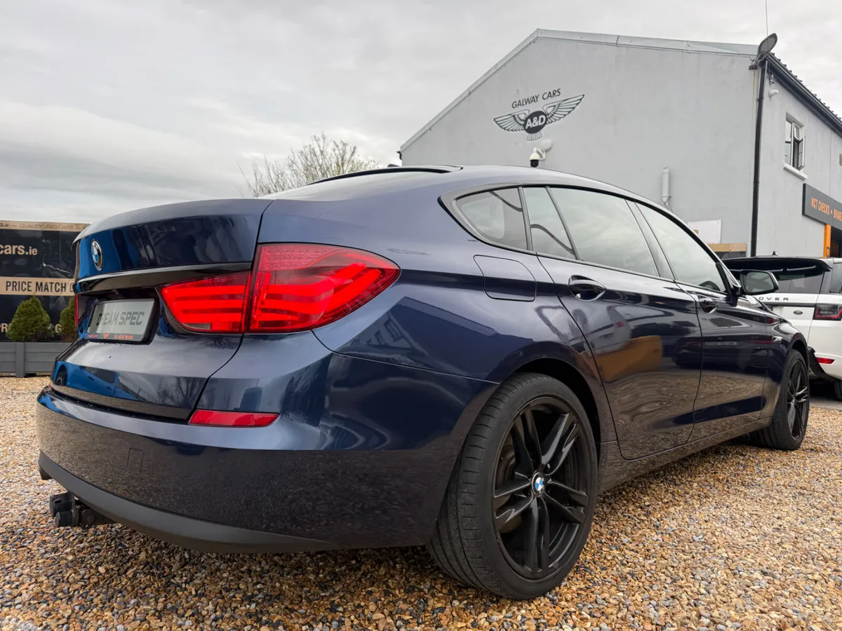 BMW 5-Series Saloon, Diesel, 2010, Blue