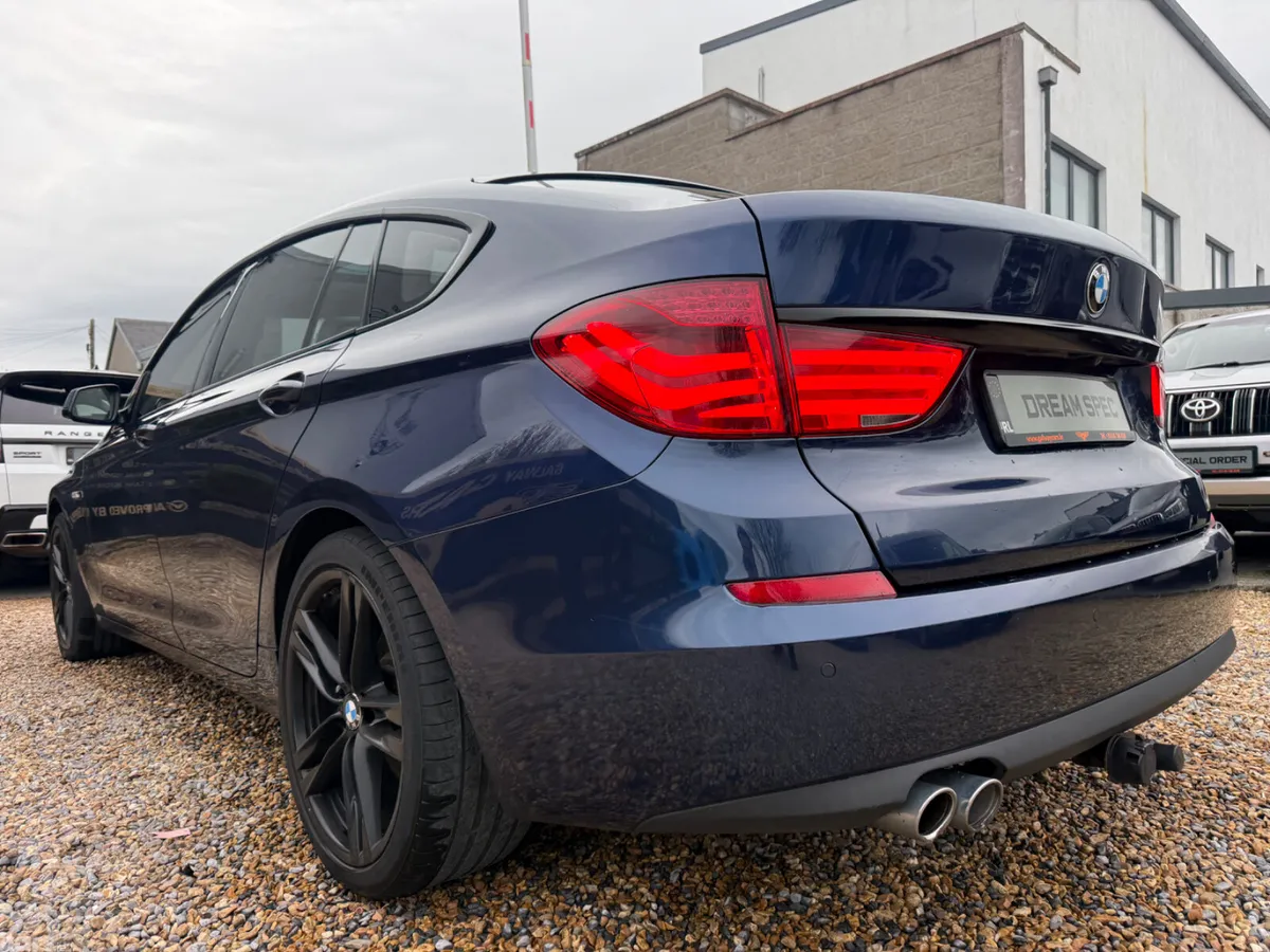 BMW 5-Series Saloon, Diesel, 2010, Blue