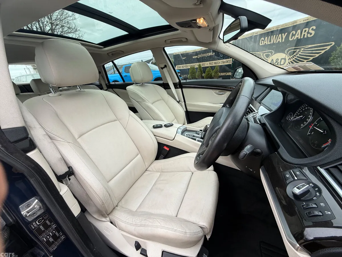 BMW 5-Series Saloon, Diesel, 2010, Blue