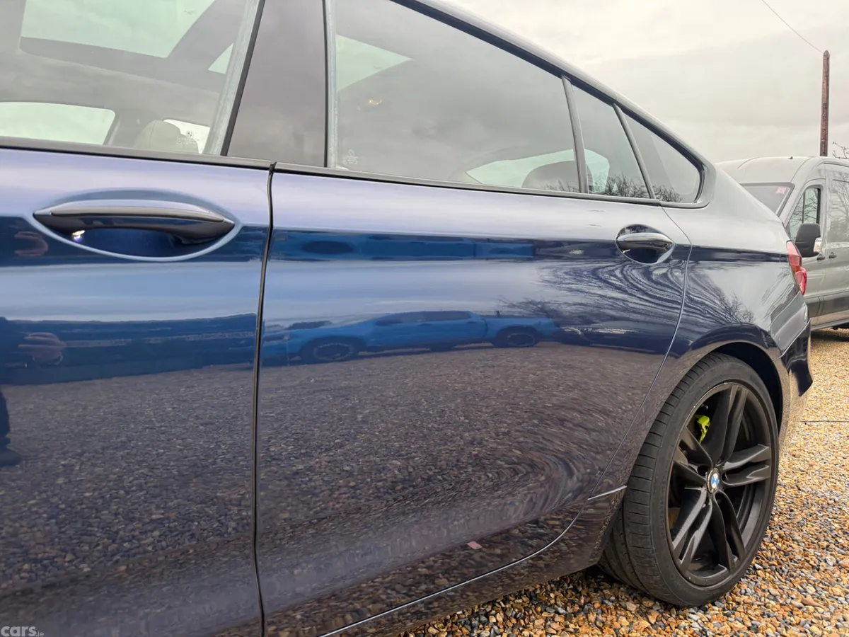 BMW 5-Series Saloon, Diesel, 2010, Blue